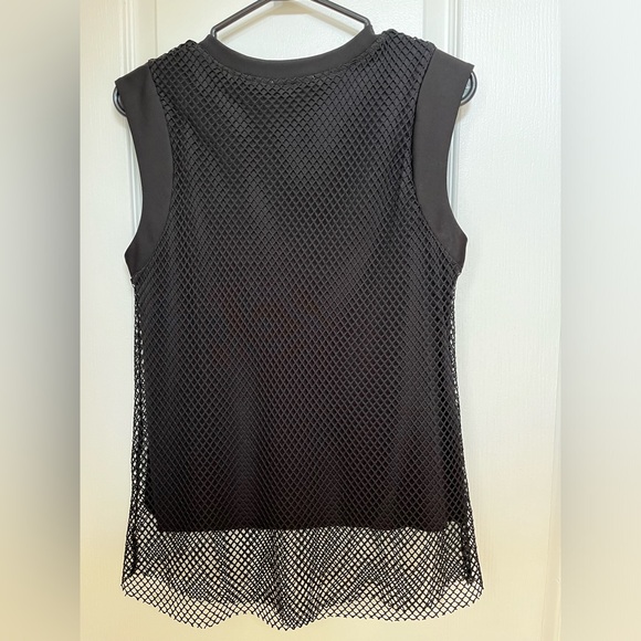 Zara armless mesh top with attached lining-black-size M US - Picture 11 of 12